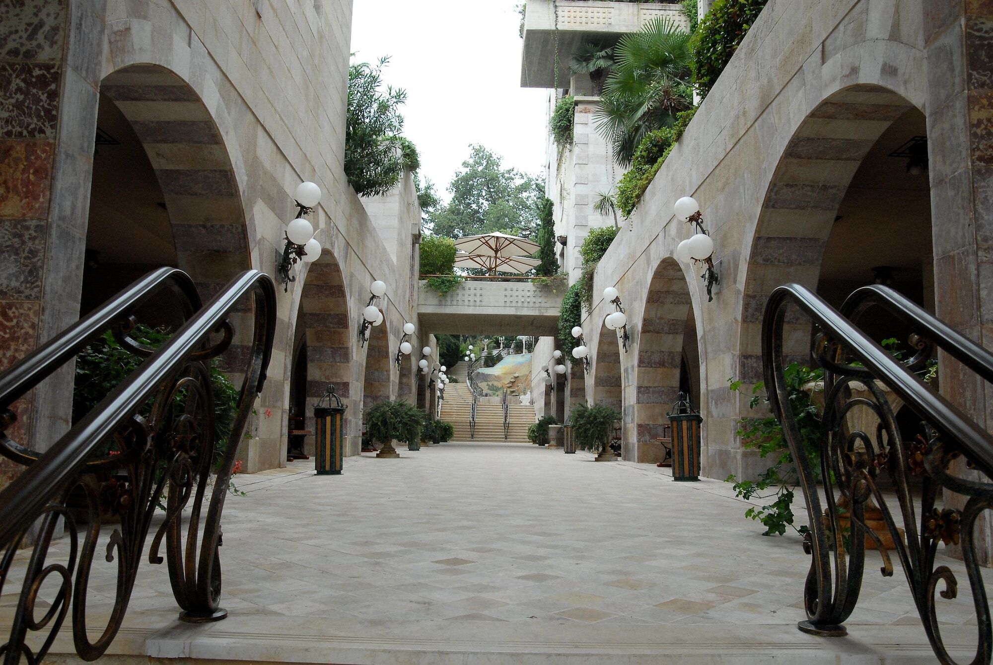 Grand Hills Hotel & Spa Brumana Exterior foto