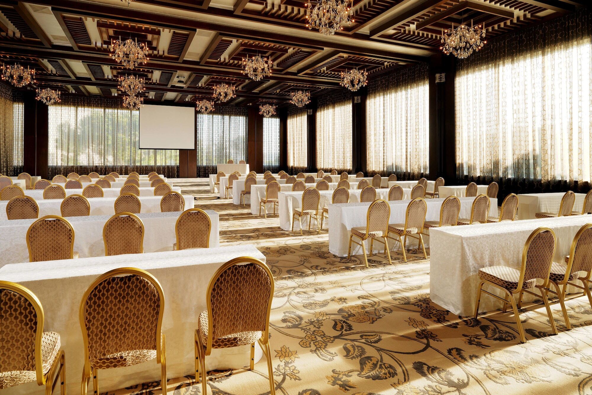 Grand Hills Hotel & Spa Brumana Exterior foto